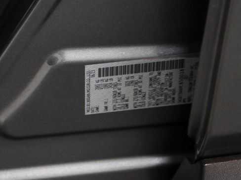 Used 2023 Nissan Rogue SV w/ SV Premium B Package FWD image 33