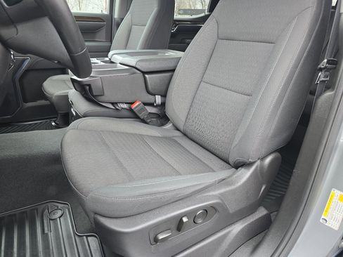 Used 2024 GMC Sierra 1500 Elevation image 31