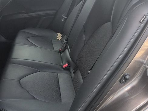 Used 2023 Toyota Camry XSE image 4