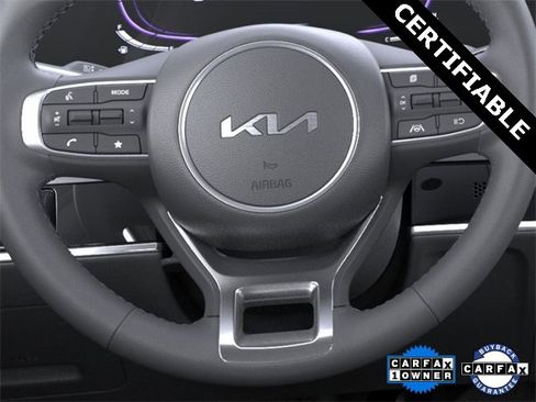 Certified 2025 Kia Sportage EX image 22