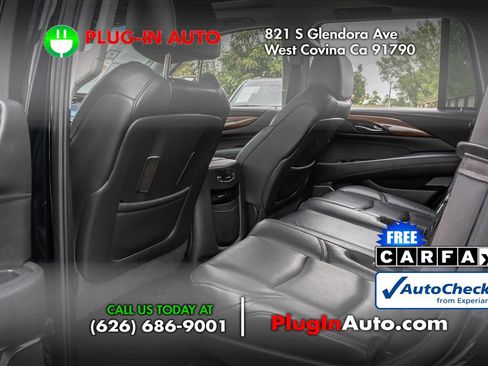 Used 2016 Cadillac Escalade Premium image 9