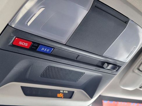 Used 2024 Subaru Crosstrek 2.5i Limited image 23