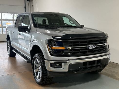 Used 2025 Ford F150 XLT w/ Equipment Group 301A Standard AWD/4WD image 5