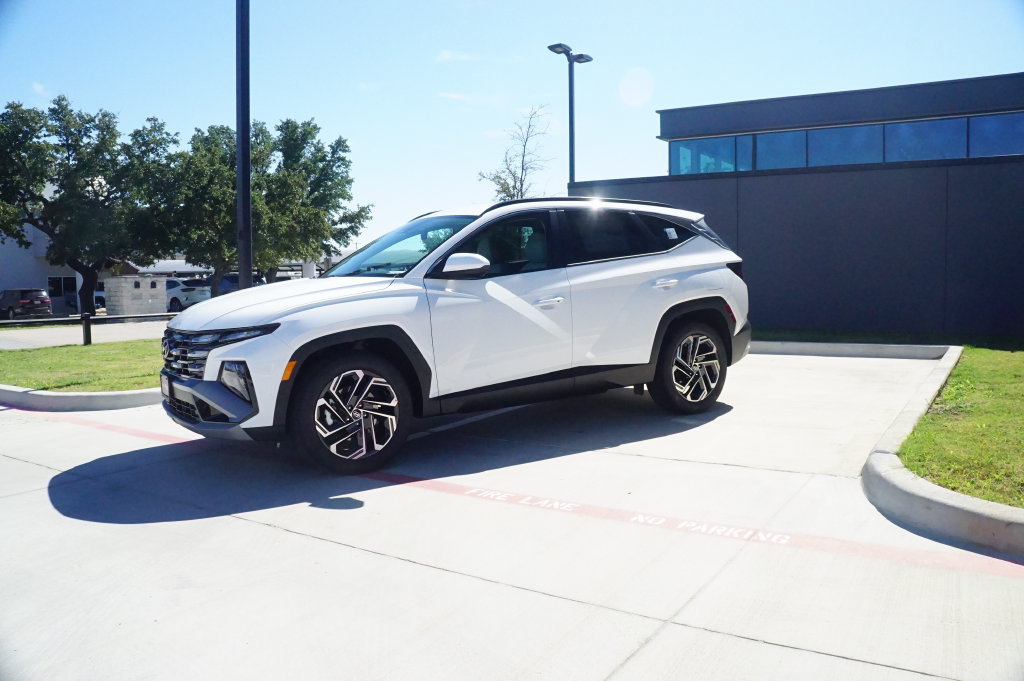 New 2026 Hyundai Tucson SEL Plus FWD image 4