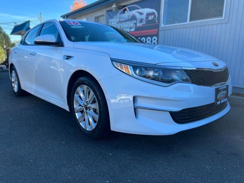 Used 2016 Kia Optima LX w/ Option Group 014 image 3