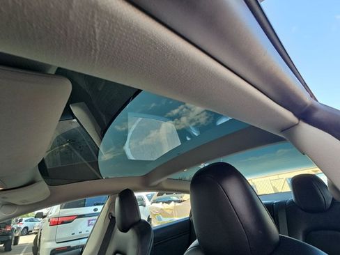 Used 2023 Tesla Model 3 Standard Range RWD image 24