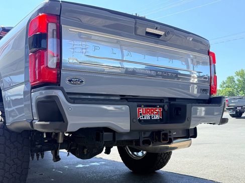 Used 2024 Ford F250 Platinum AWD/4WD image 8