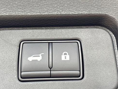 New 2026 Nissan Rogue SV image 14