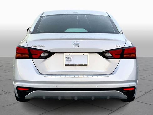 Used 2022 Nissan Altima 2.5 SV image 5