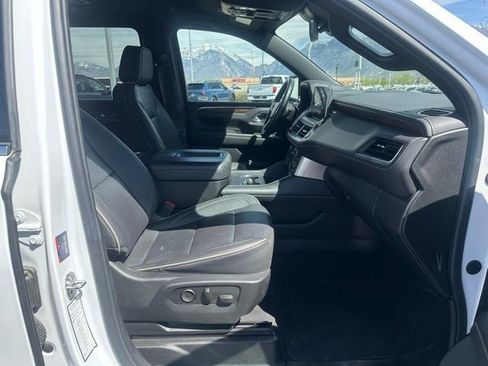 Certified 2023 Chevrolet Suburban Premier AWD/4WD image 17