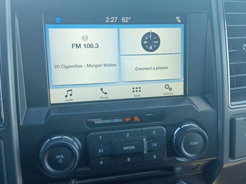 Used 2017 Ford F150 XLT w/ Equipment Group 302A Luxury AWD/4WD image 16