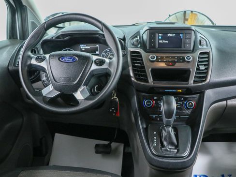 Used 2020 Ford Transit Connect XL FWD image 17