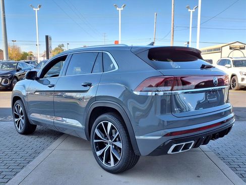New 2026 Volkswagen Atlas Cross Sport SEL Premium R-Line image 9