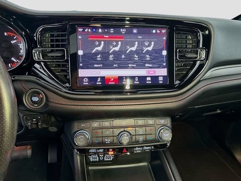 Used 2023 Dodge Durango GT AWD/4WD image 15