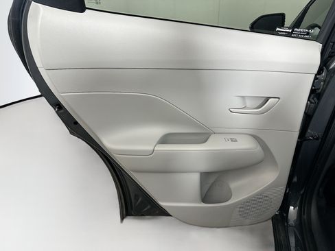 Used 2024 Hyundai Kona SEL FWD image 25