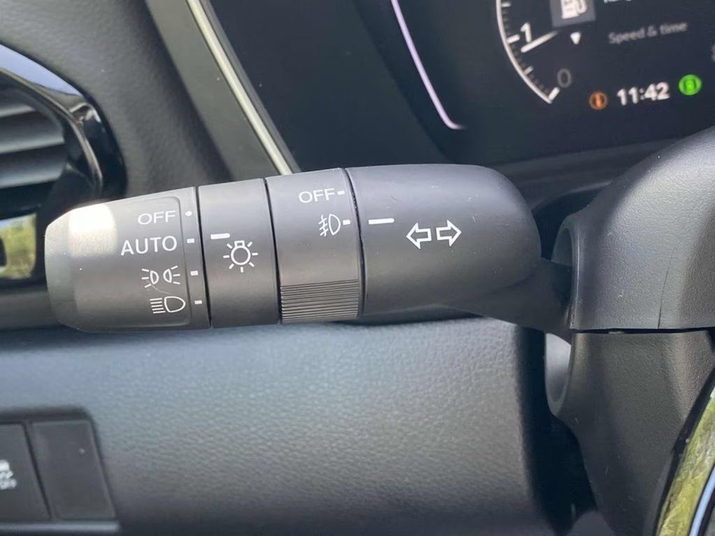 New 2025 Honda Pilot EX-L image 23