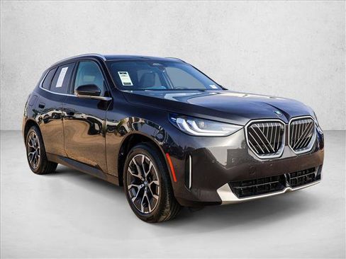 Used 2026 BMW X3 xDrive30i AWD/4WD image 3
