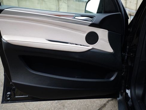 Used 2011 BMW X5 xDrive35i image 34