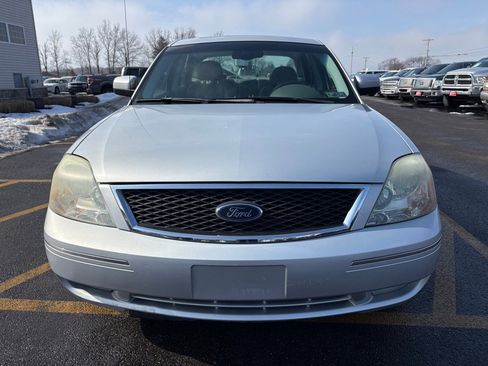 Used 2005 Ford Five Hundred SEL image 3
