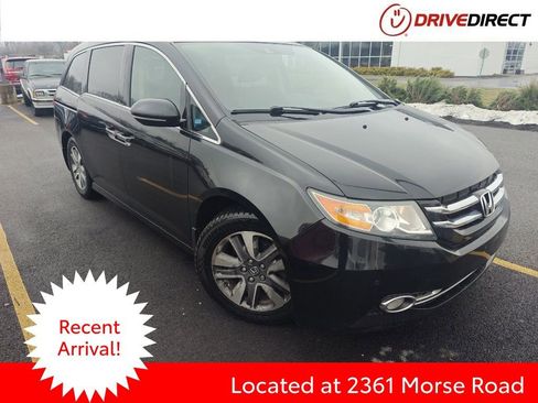 Used 2015 Honda Odyssey Touring image 1