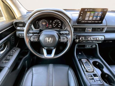 Used 2024 Honda Pilot EX-L image 7