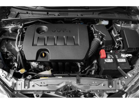 Used 2015 Toyota Corolla LE FWD image 14