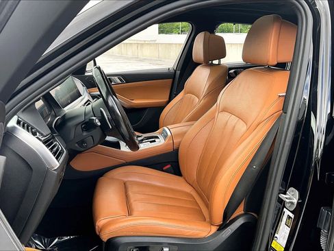 Used 2022 BMW X6 xDrive40i w/ Executive Package AWD/4WD image 8