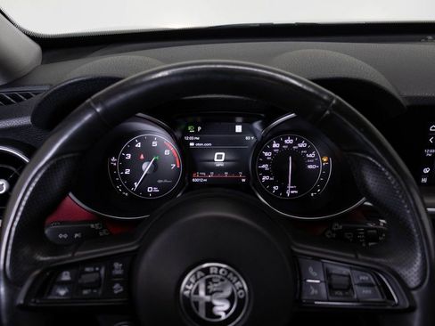 Used 2021 Alfa Romeo Stelvio Ti w/ Nero Edizione image 27