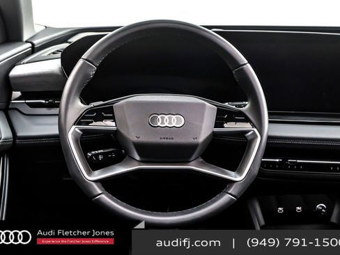 Used 2025 Audi Q6 e-tron Premium Plus w/ Premium Plus image 17