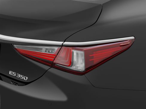 Used 2025 Lexus ES 300h w/ Premium Package FWD image 49