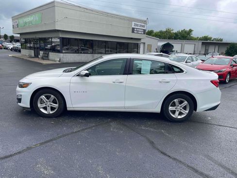 Used 2020 Chevrolet Malibu LS w/ Driver Confidence Package II FWD image 4