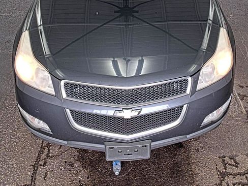 Used 2010 Chevrolet Traverse LT AWD/4WD image 6