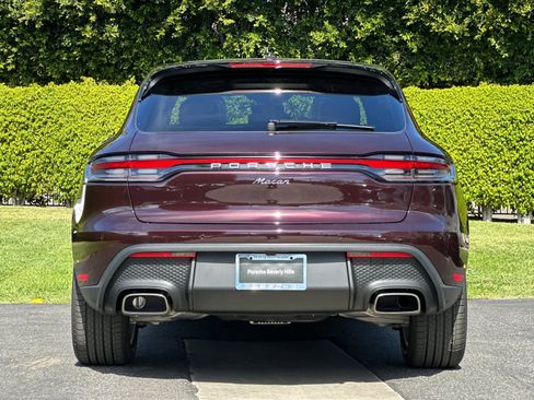 New 2026 Porsche Macan image 7