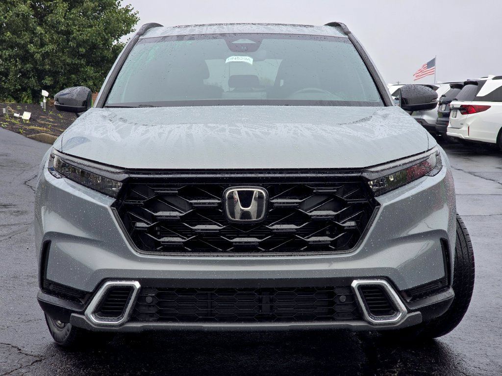 Used 2025 Honda CR-V Sport Touring image 3