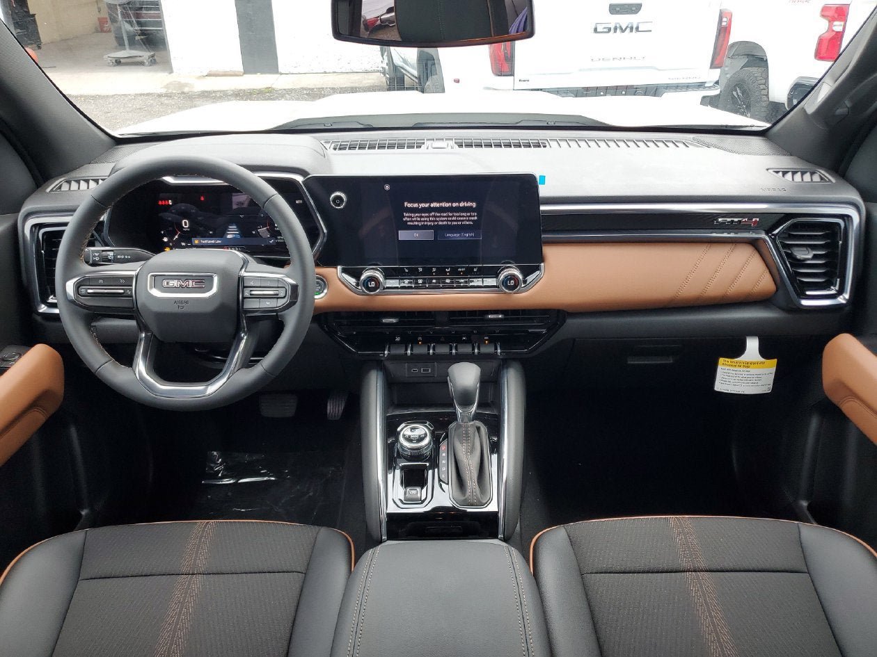 New 2026 GMC Canyon AT4 AWD/4WD image 12