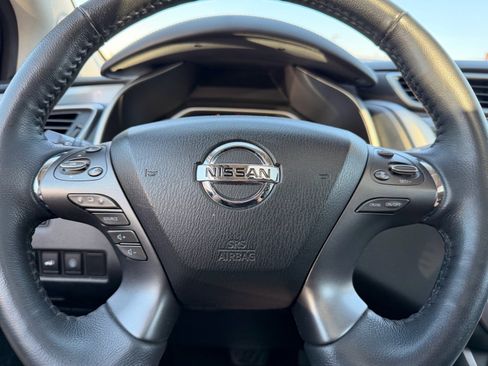 Used 2020 Nissan Murano SL w/ Moonroof Package AWD/4WD image 15