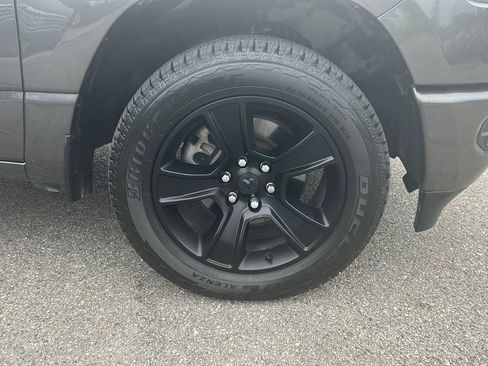 Used 2020 RAM 1500 Big Horn AWD/4WD image 30