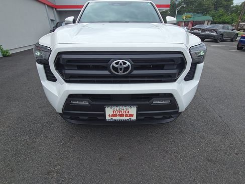 Used 2026 Toyota Tacoma SR5 RWD image 20
