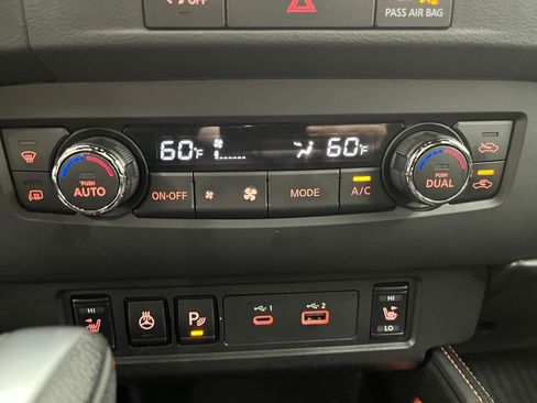 Used 2023 Nissan Frontier PRO-4X w/ Pro Convenience Package AWD/4WD image 24