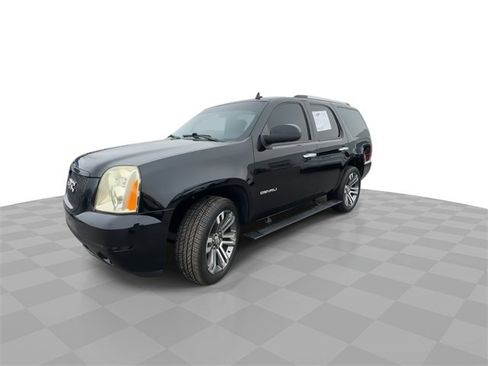 Used 2014 GMC Yukon Denali image 4