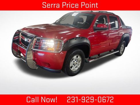 Used 2011 Chevrolet Avalanche LS AWD/4WD image 1