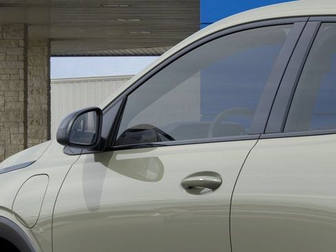 New 2027 Chevrolet Bolt LT w/ Comfort Package FWD image 12