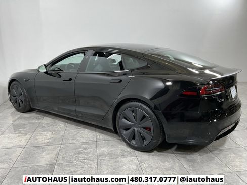 Used 2025 Tesla Model S Plaid image 4