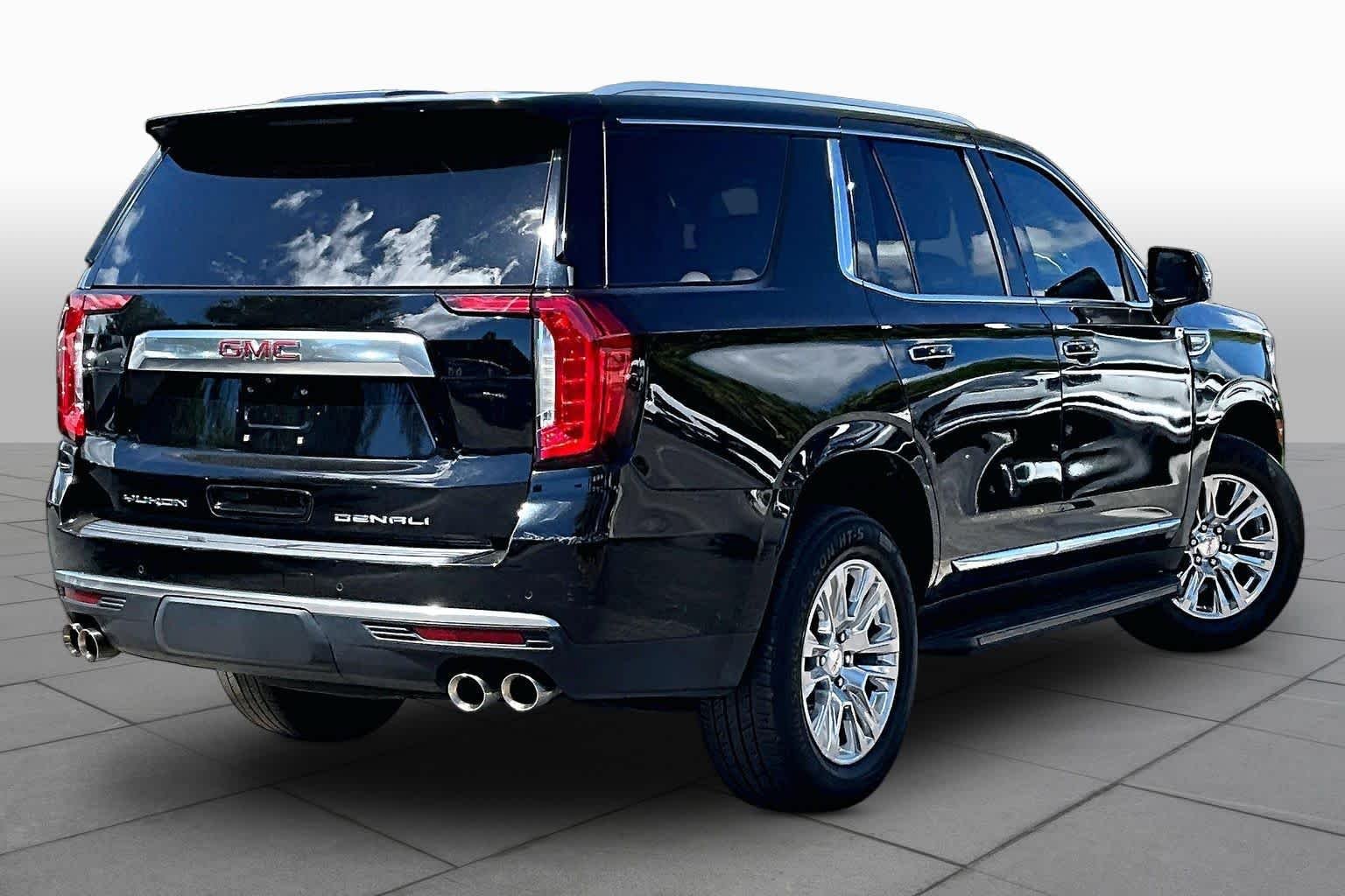 Used 2022 GMC Yukon Denali AWD/4WD image 19