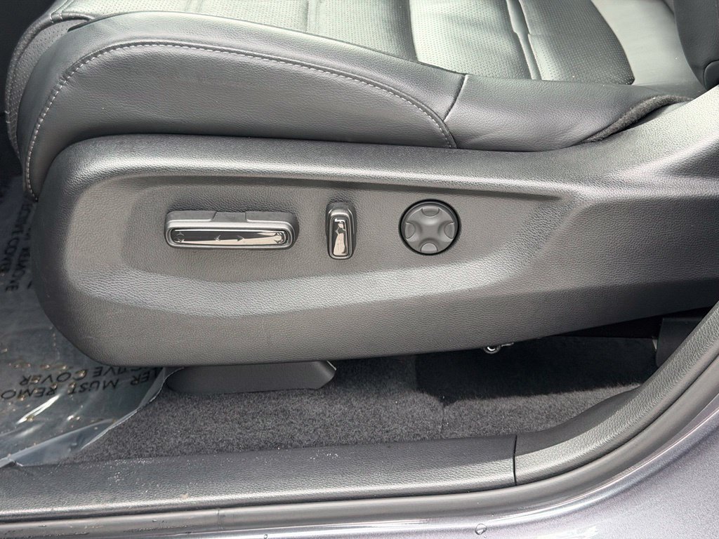 Used 2022 Honda CR-V Touring image 19