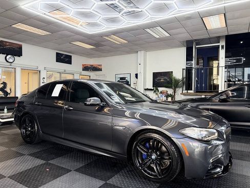 Used 2015 BMW 550i Sedan RWD image 1