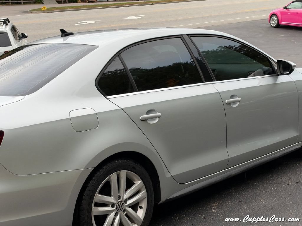 Used 2014 Volkswagen Jetta GLI FWD image 30