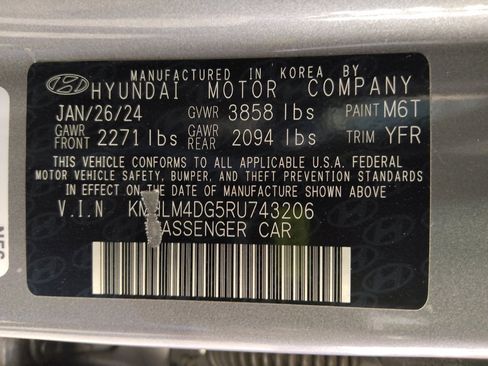 Used 2024 Hyundai Elantra SEL image 33