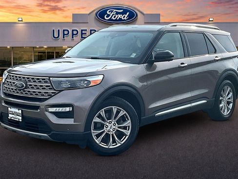 Used 2021 Ford Explorer Limited w/ Equipment Group 301A RWD image 12