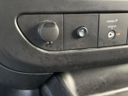 Used 2024 Chevrolet Express 2500 Work Van w/ Driver Convenience Package image 19